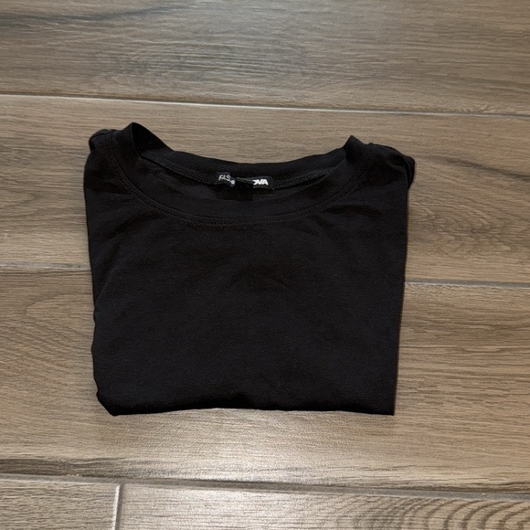 Crop Top - Picture 3 of 3